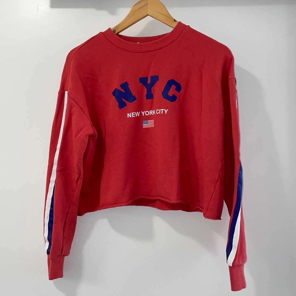 Forever 21 NYC red white & blue cropped crew neck